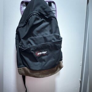 Vintage Eastpak  backpack black & iii Brown  -y2k